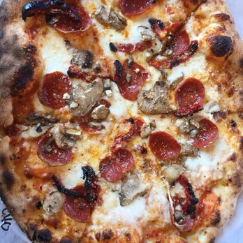 Fire Crust - Order Online - 73 Photos & 33 Reviews - Pizza - 4843 W ...