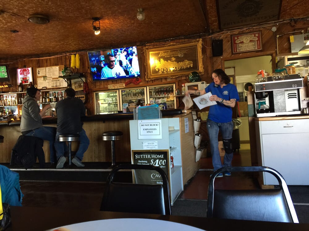 The hookup bar and grill