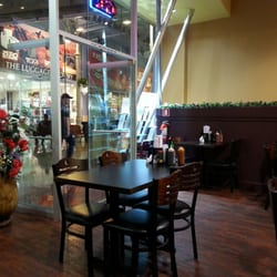 Leeli Pot Closed 55 Photos 70 Reviews Vietnamese 32100 S Photo Of Leeli Pot Primm Nv United States Nice Quiet Decor Inside