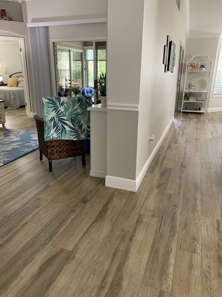 image of business Roberto