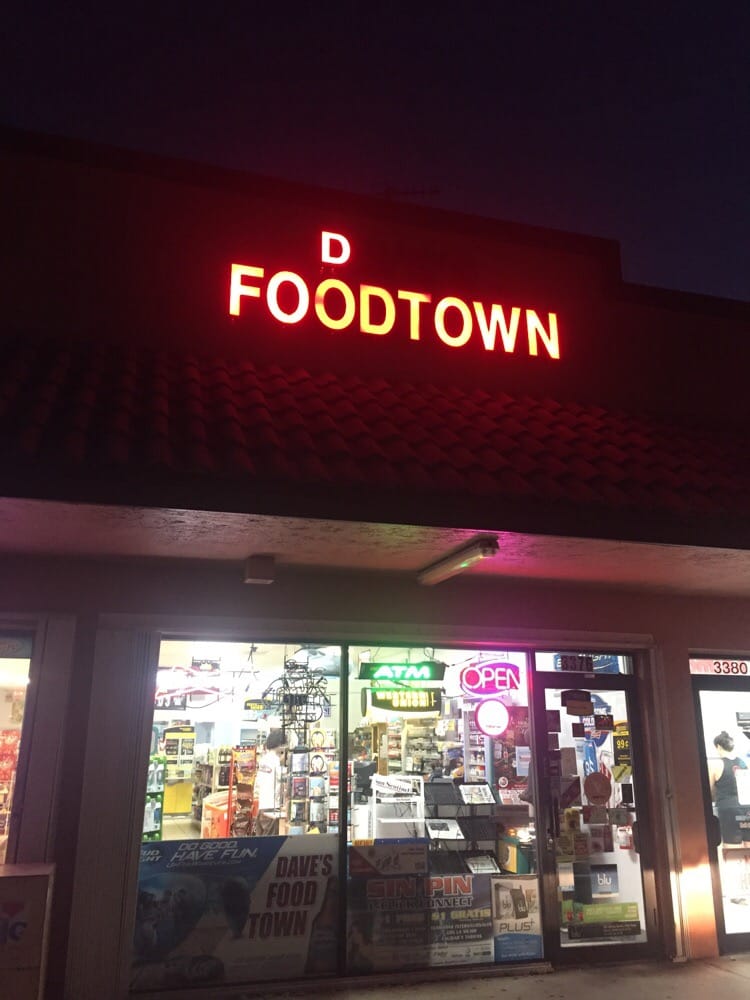Daves Food Town