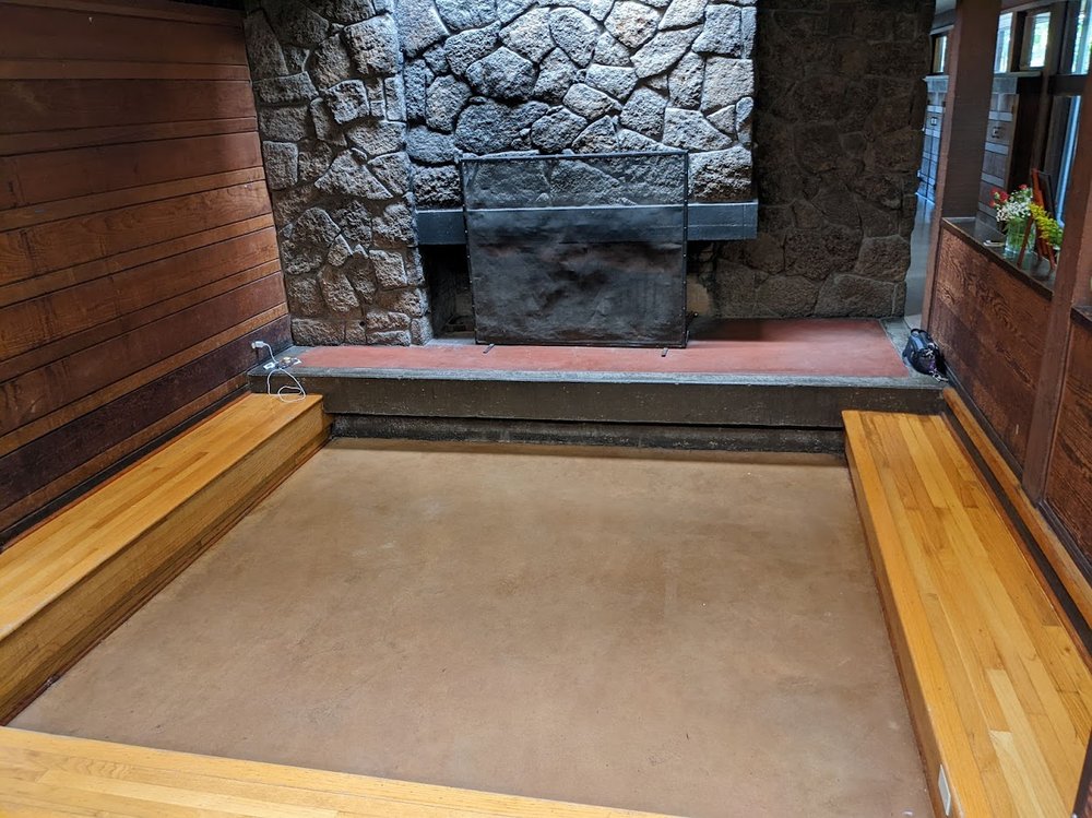 Sequoia Lodge
