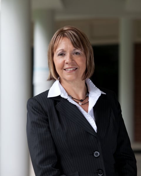 Sheree Lester, Abbit Realty