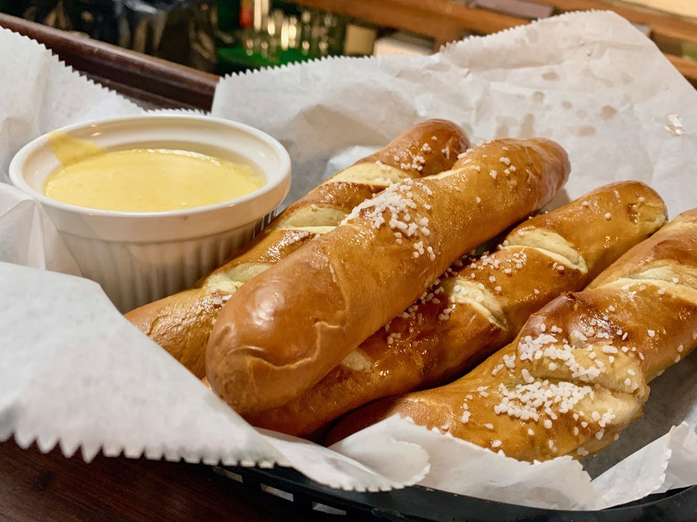 Mullaneys Harp and Fiddle