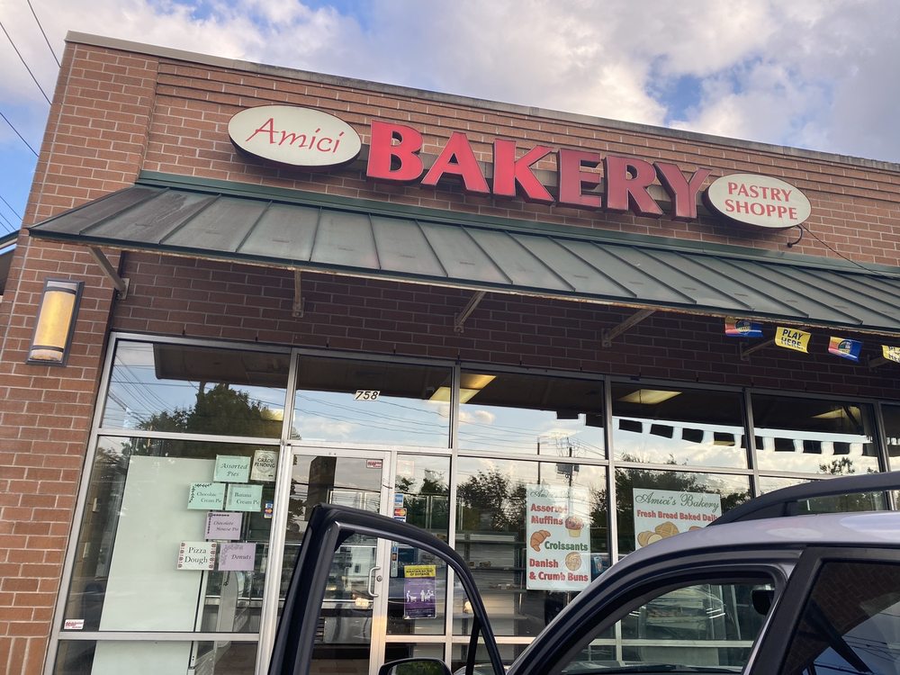Amici Bakery
