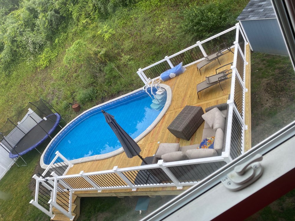 image of business Quaker State Construction