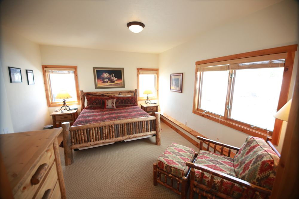 image of business Cabin Works