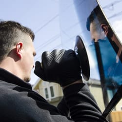 Cascade Auto Glass Auto Glass Services 445 N Steelhead Way