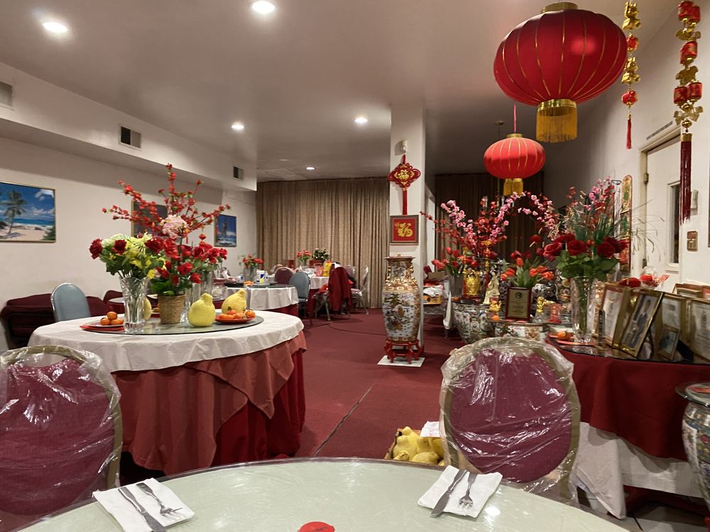 Ming's Cafe