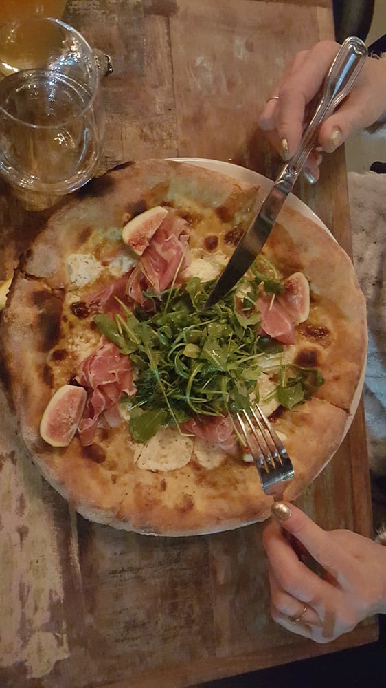 Pizzeria Caldo