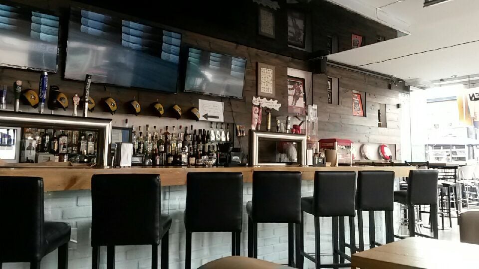 Rivals Sports Pub