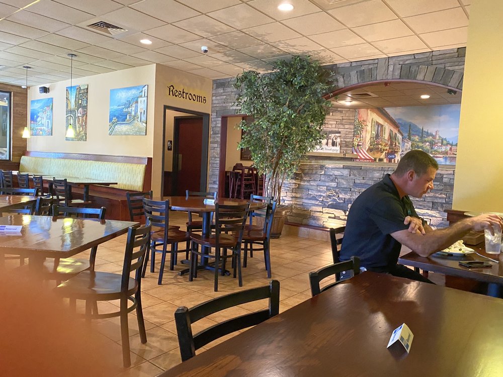 Amalfi's Pizza Italian Restaurant