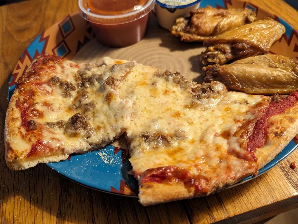Rizzoli's Pizza