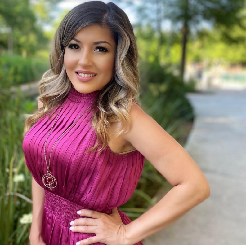 Daira Vasquez - eXp Realty