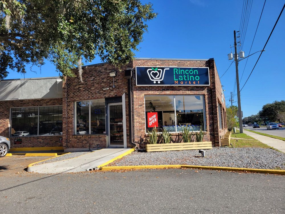 Rincon Latino Market