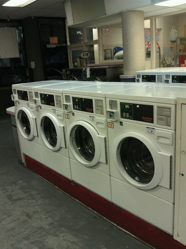 Big Bubble Laundromat 29 Reviews Laundromat 2525 Van Ness Ave