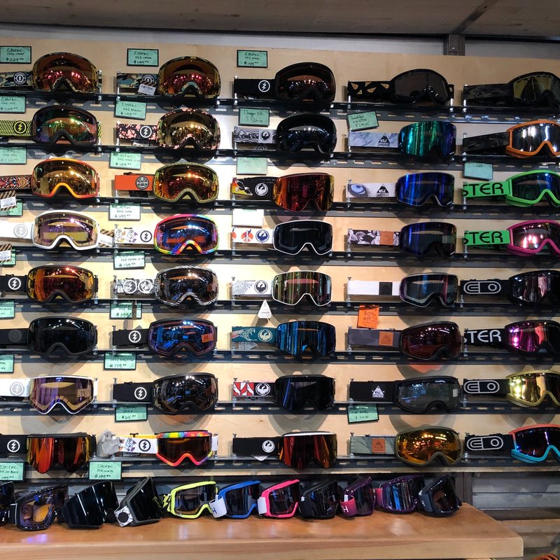 EVOLUTION WHISTLER 55 Photos & 12 Reviews 4122 Village Green