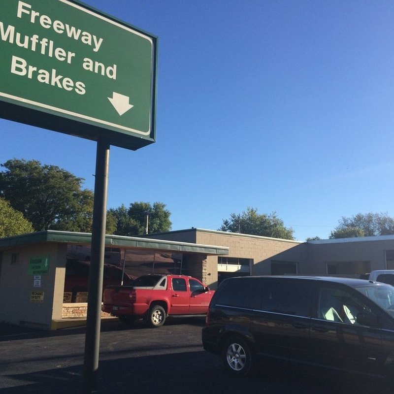 FREEWAY MUFFLER & BRAKES 51 Photos Auto Repair 1300 High St