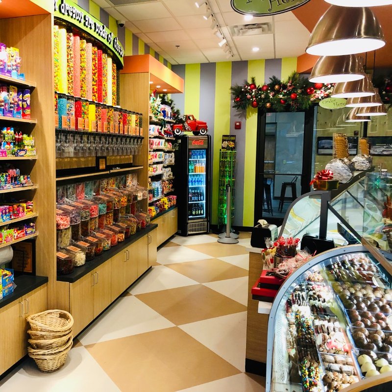 SCOOPS FAYETTEVILLE 17 Photos & 12 Reviews 300 City Ctr Pkwy