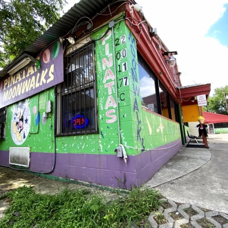 RAQUEL’S PARTY LAND 16 Photos & 27 Reviews 2017 E Cesar Chavez St