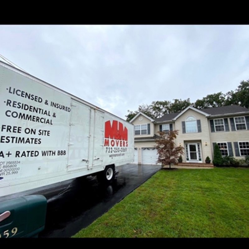 M&M MOVERS 34 Photos & 16 Reviews Movers 201 Circle Dr N
