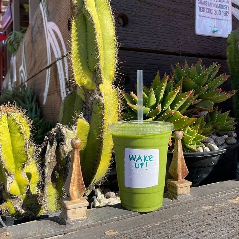 Wake Up Smoothie From Dogtown Coffee