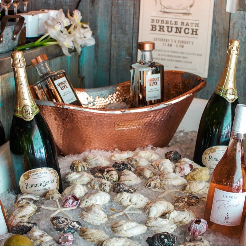 Weekend Brunch at Stiltsville!