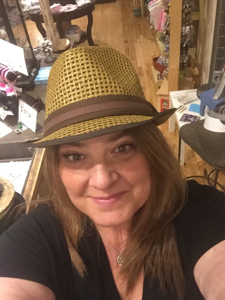 Plum Accessory Gift Boutique 16 Photos & 10 Reviews Gift Shops