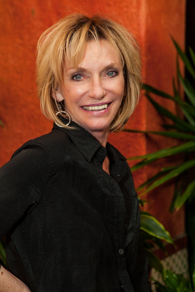 Brenda Starr, Realtor Sky Realty Real Estate Agents 4501