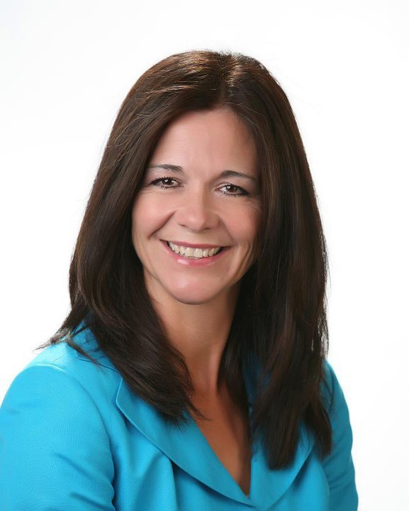 Martha Johnson Realtor KW Real Estate Agents 5601 Truxtun Ave