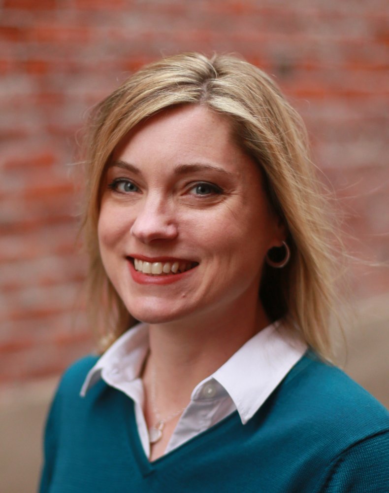 Andrea Lutz RE/MAX Acclaimed Properties Real Estate Agents 3695 S